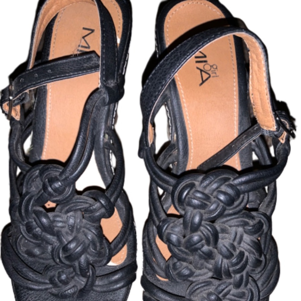 Mia girl women’s black wedge sandal